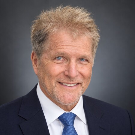 Portrait of Rande Scott, International Commercial Consultant